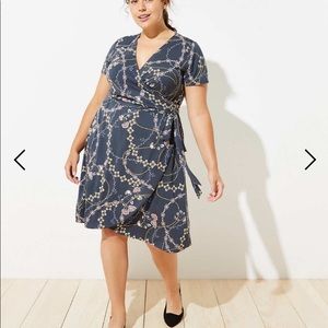NWT LOFT PLUS Flower Chain Wrap Dress size 22